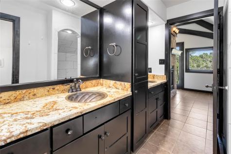 128 Kaupo Drive Bastrop TX 78602