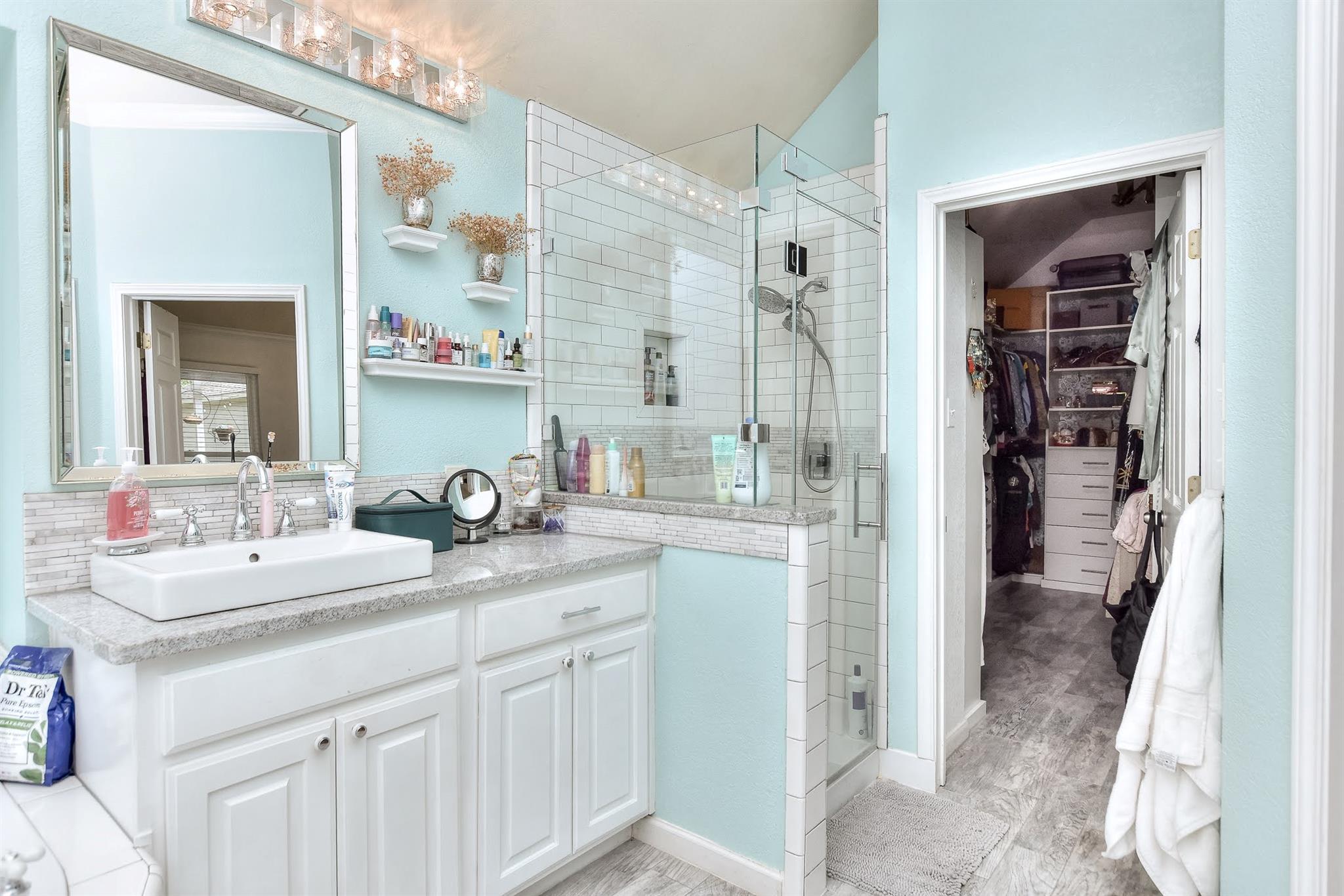 111 Green Grove Georgetown TX 78633