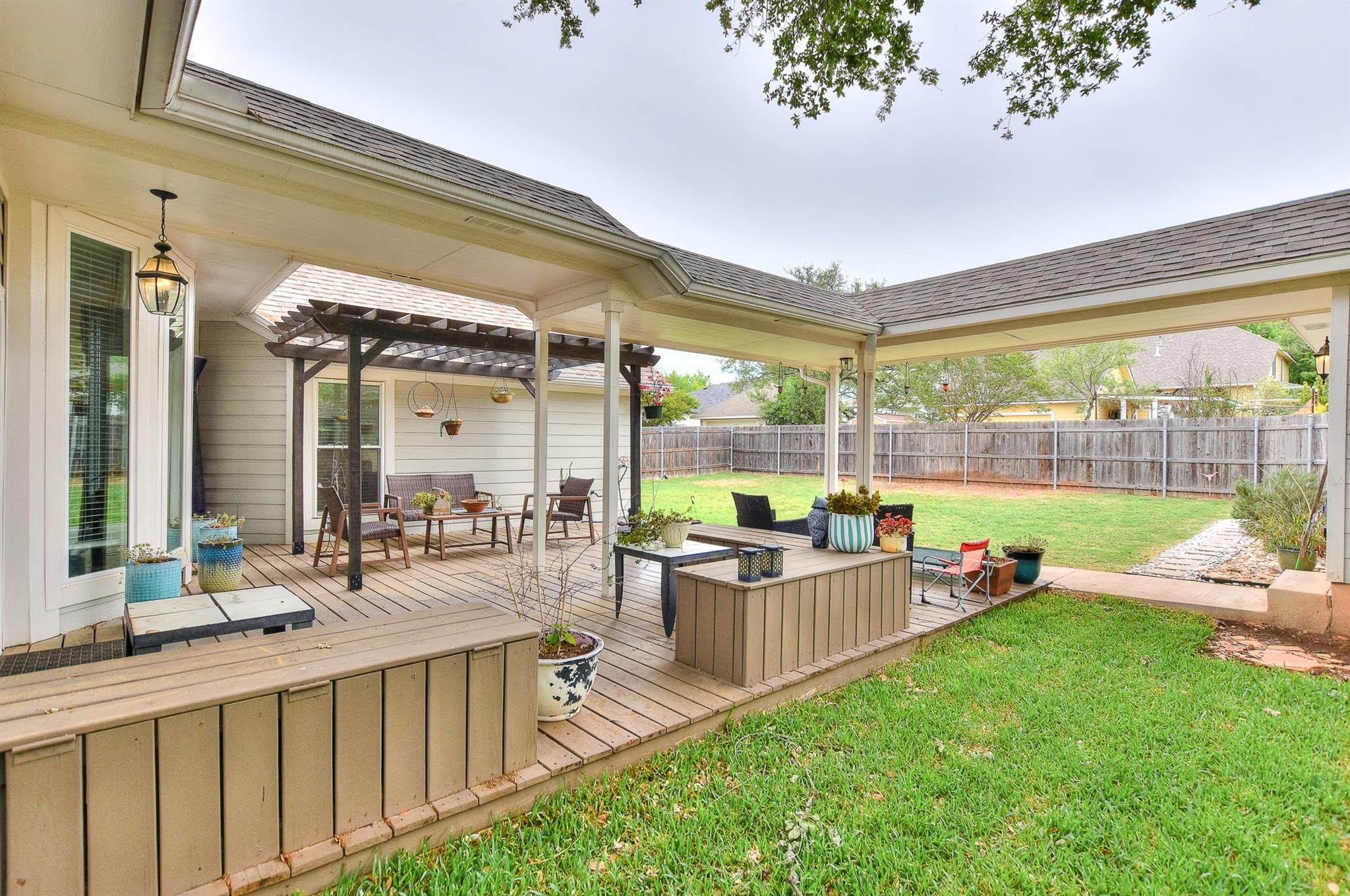 111 Green Grove Georgetown TX 78633