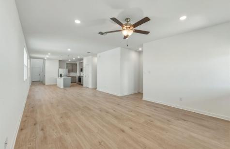 157 Green Berets Bend Jarrell TX 76537