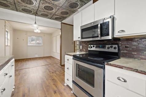 2204 Smith Avenue Taylor TX 76574