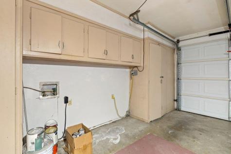 2204 Smith Avenue Taylor TX 76574