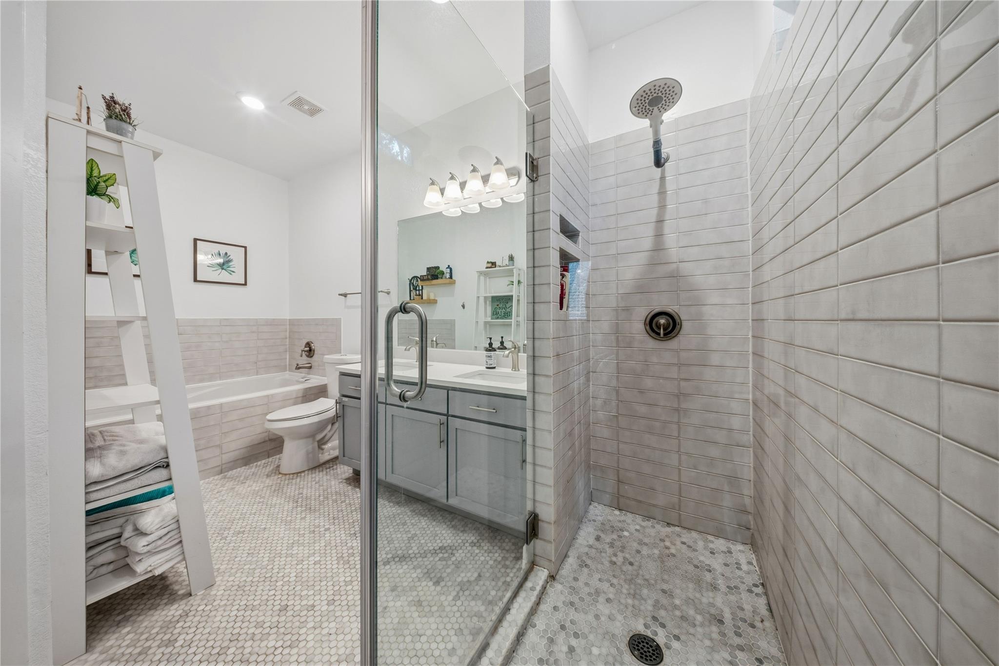 7502 Stable Lane Lago Vista TX 78645