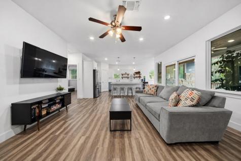 7502 Stable Lane Lago Vista TX 78645