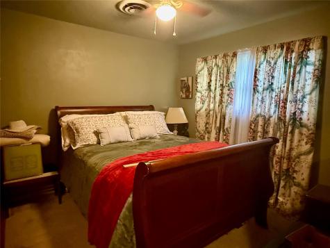 106 San Jacinto Street Lockhart TX 78644