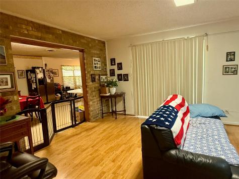 106 San Jacinto Street Lockhart TX 78644