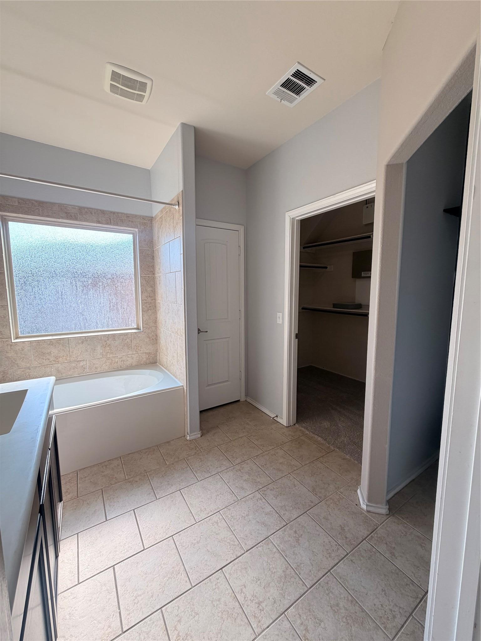 10204 Pinnacle Crest Loop Austin TX 78747