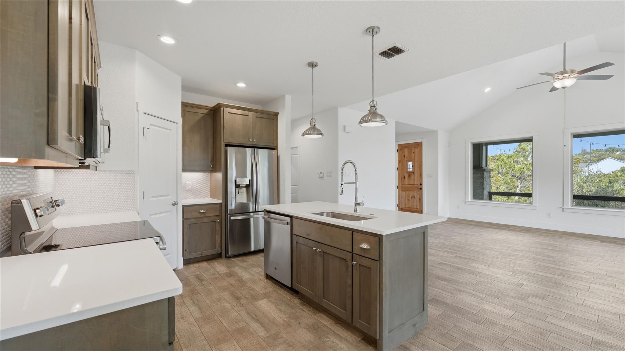 1039 Primrose Path Canyon Lake TX 78133