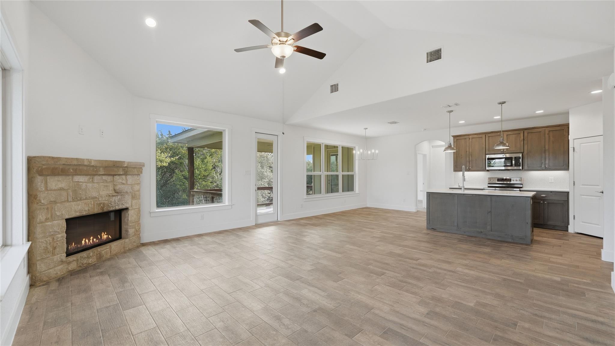 1039 Primrose Path Canyon Lake TX 78133