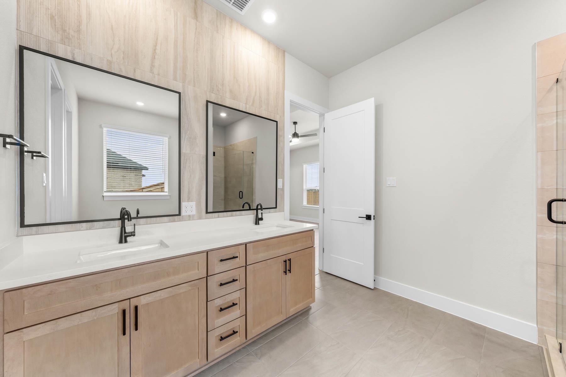 305 Kanarra Creek Road Jarrell TX 76537