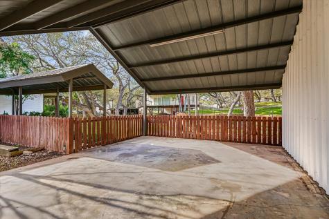 611 Thurman Circle Kingsland TX 78639