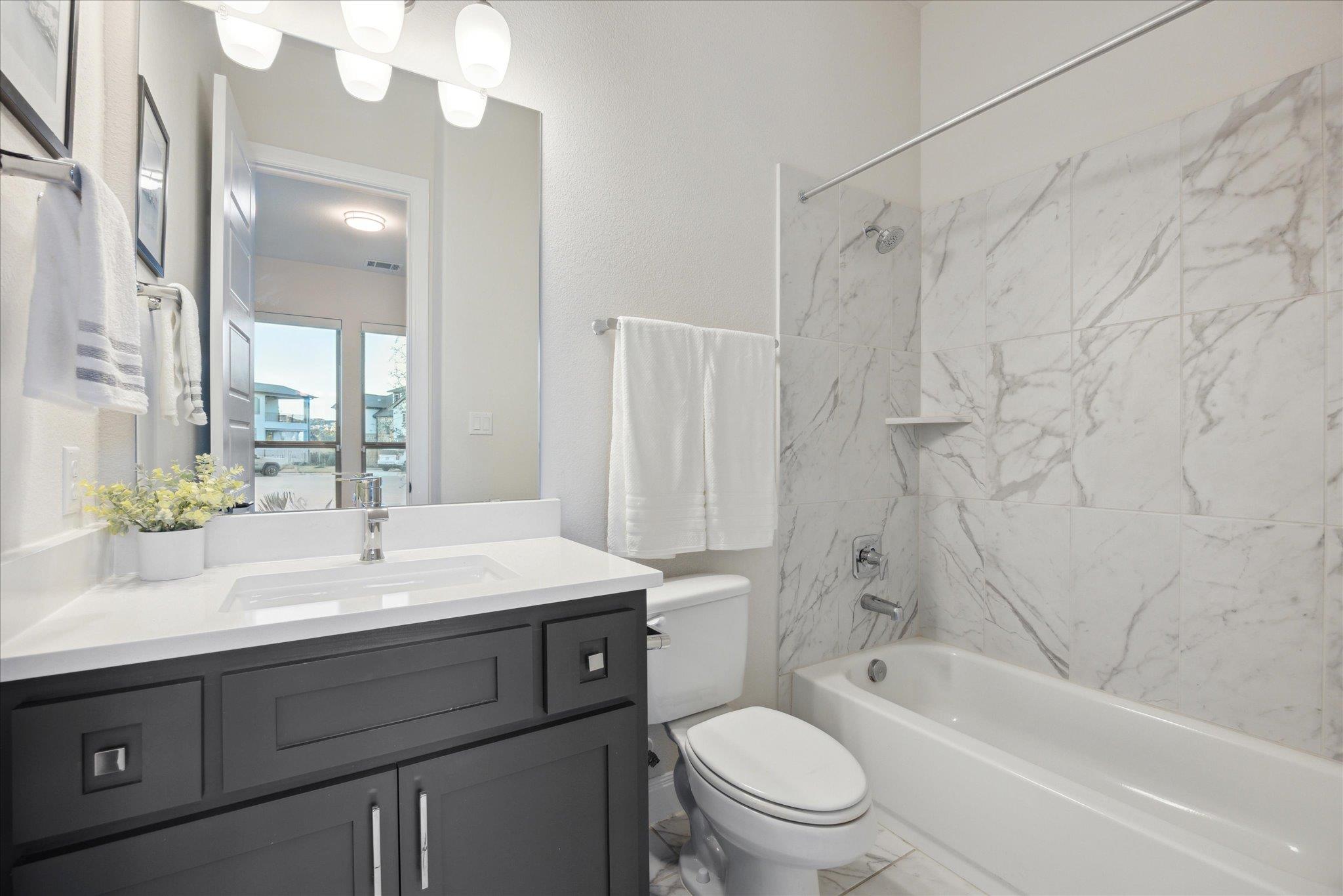 19302 Summit Glory Trail Spicewood TX 78669