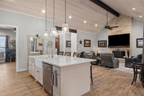 522 S San Juan Kerrville TX 78028