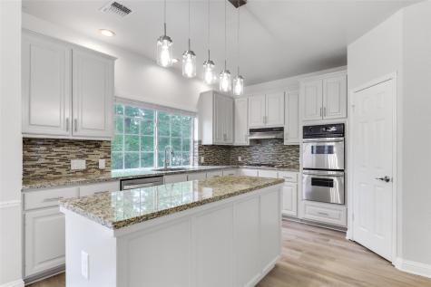 11125 Savin Hill Lane Austin TX 78739
