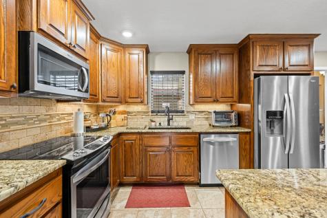 207 County Road 4492 Kempner TX 76539