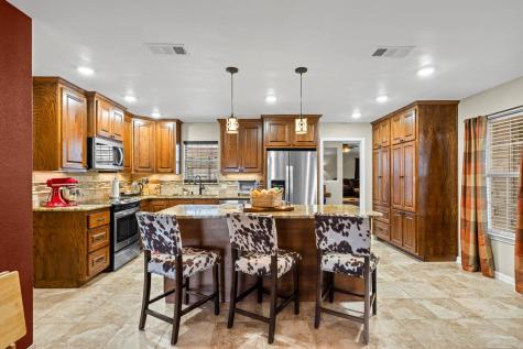 207 County Road 4492 Kempner TX 76539
