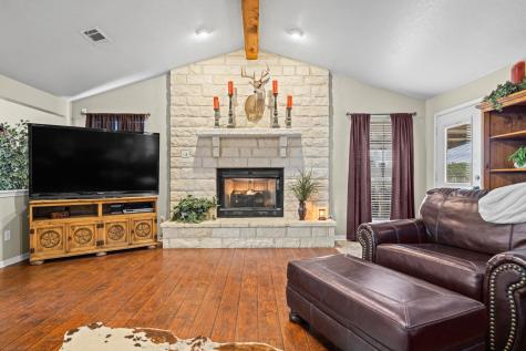 207 County Road 4492 Kempner TX 76539