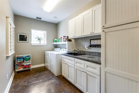 20501 Bee Hive Lane Spicewood TX 78669