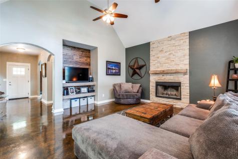 20501 Bee Hive Lane Spicewood TX 78669