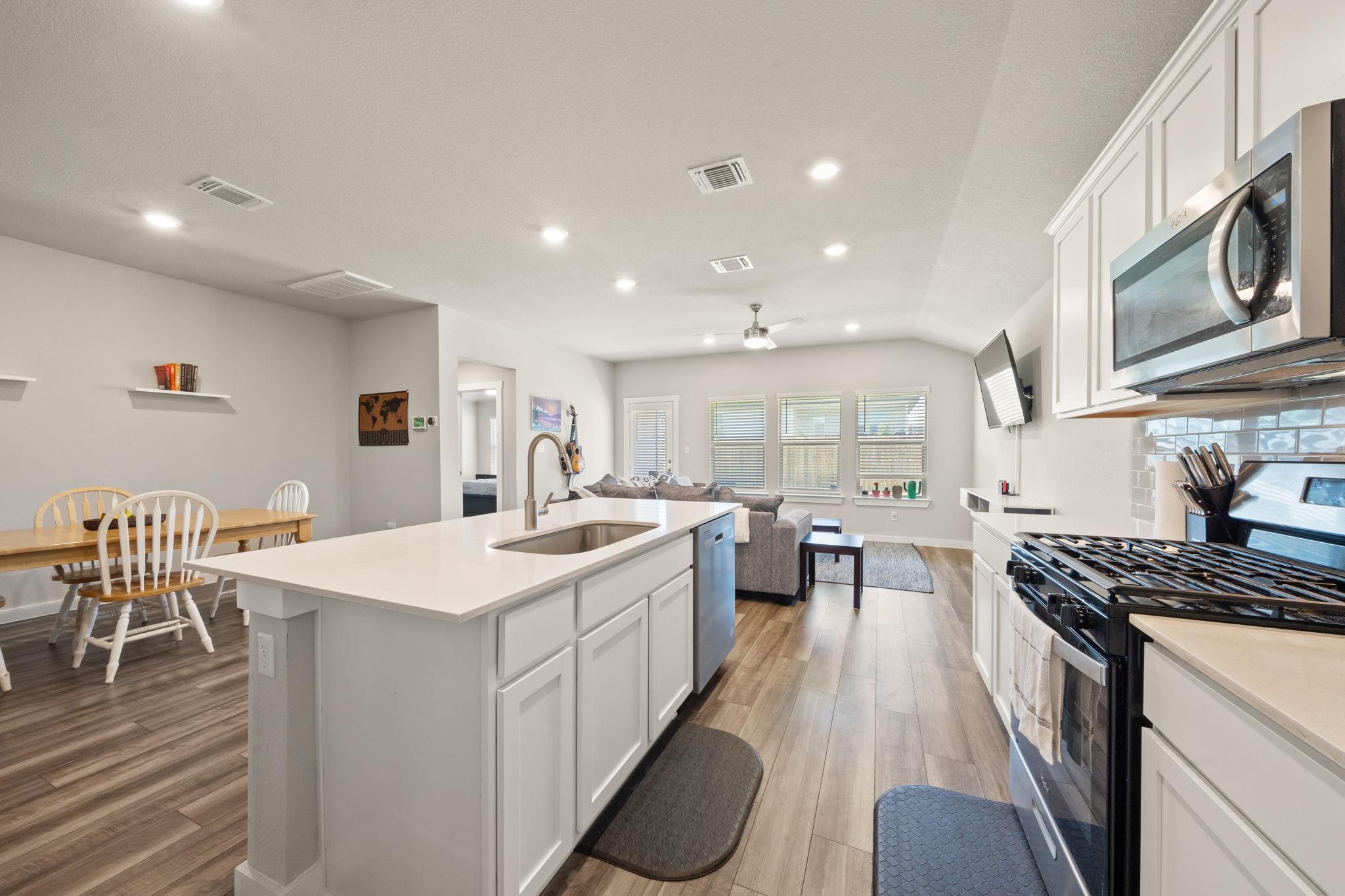 1117 Tipton Street Georgetown TX 78633