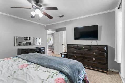 129 Valley Spur Smithville TX 78957