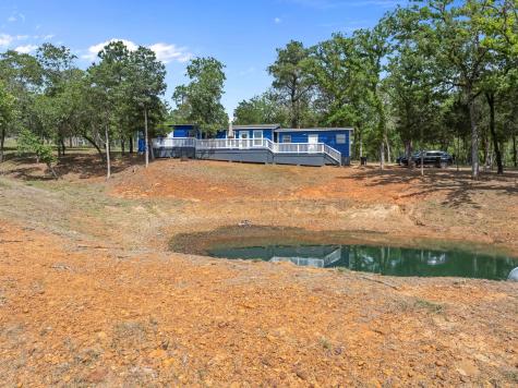 129 Valley Spur Smithville TX 78957