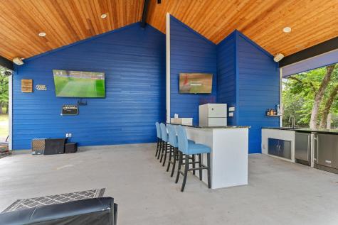 129 Valley Spur Smithville TX 78957