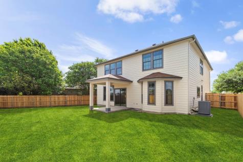 1660 Bayland Street Round Rock TX 78664
