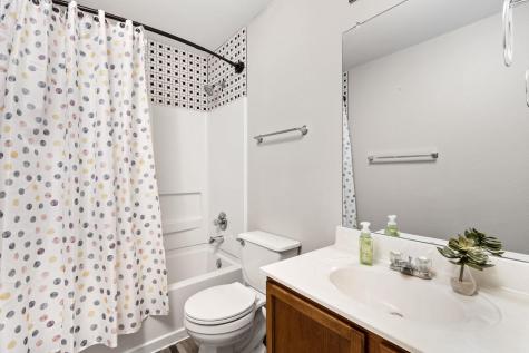 1660 Bayland Street Round Rock TX 78664