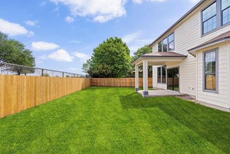 1660 Bayland Street Round Rock TX 78664