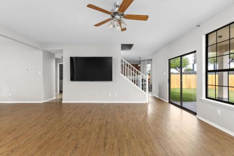 1660 Bayland Street Round Rock TX 78664