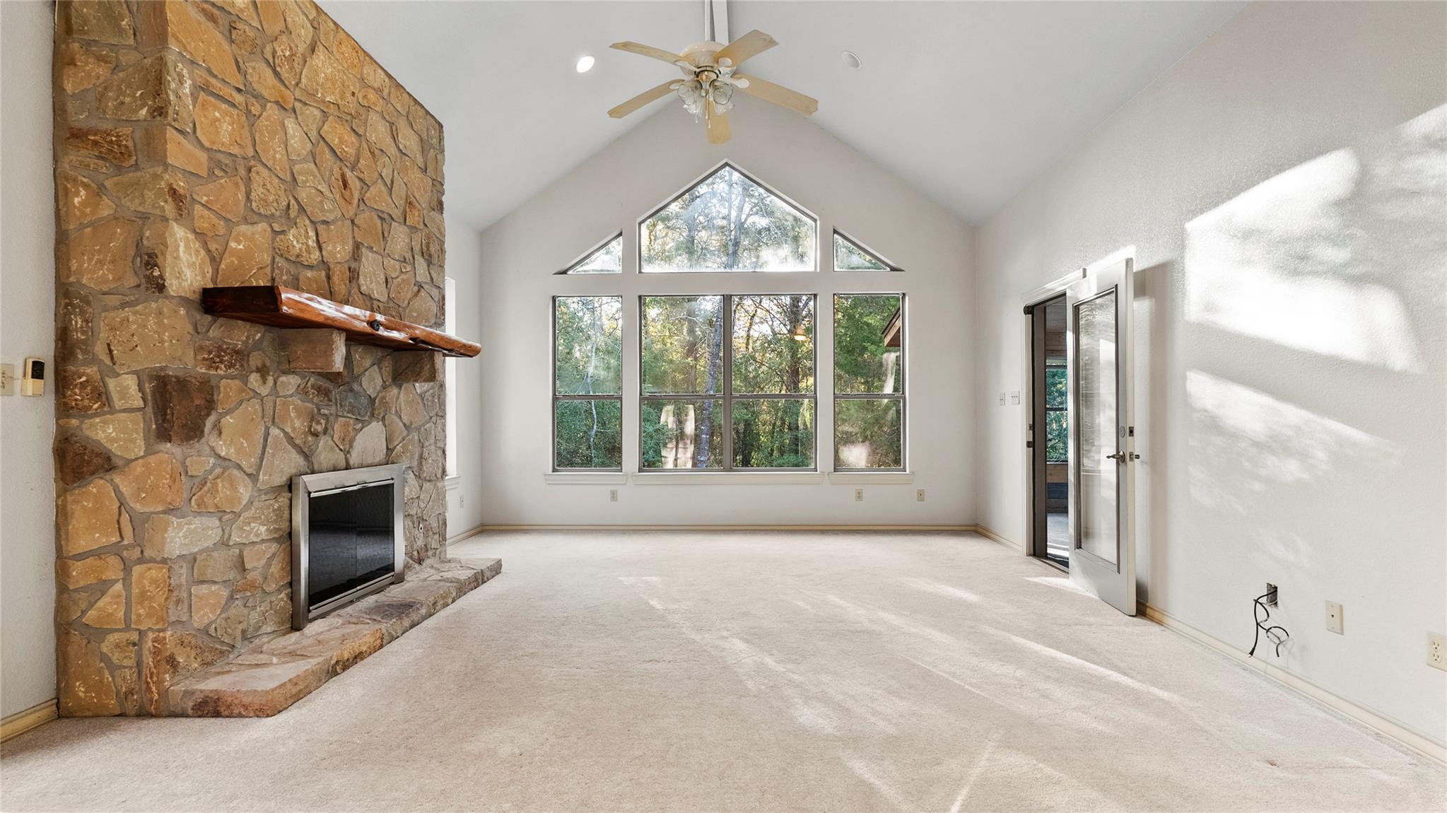 315 Arbors Circle Elgin TX 78621