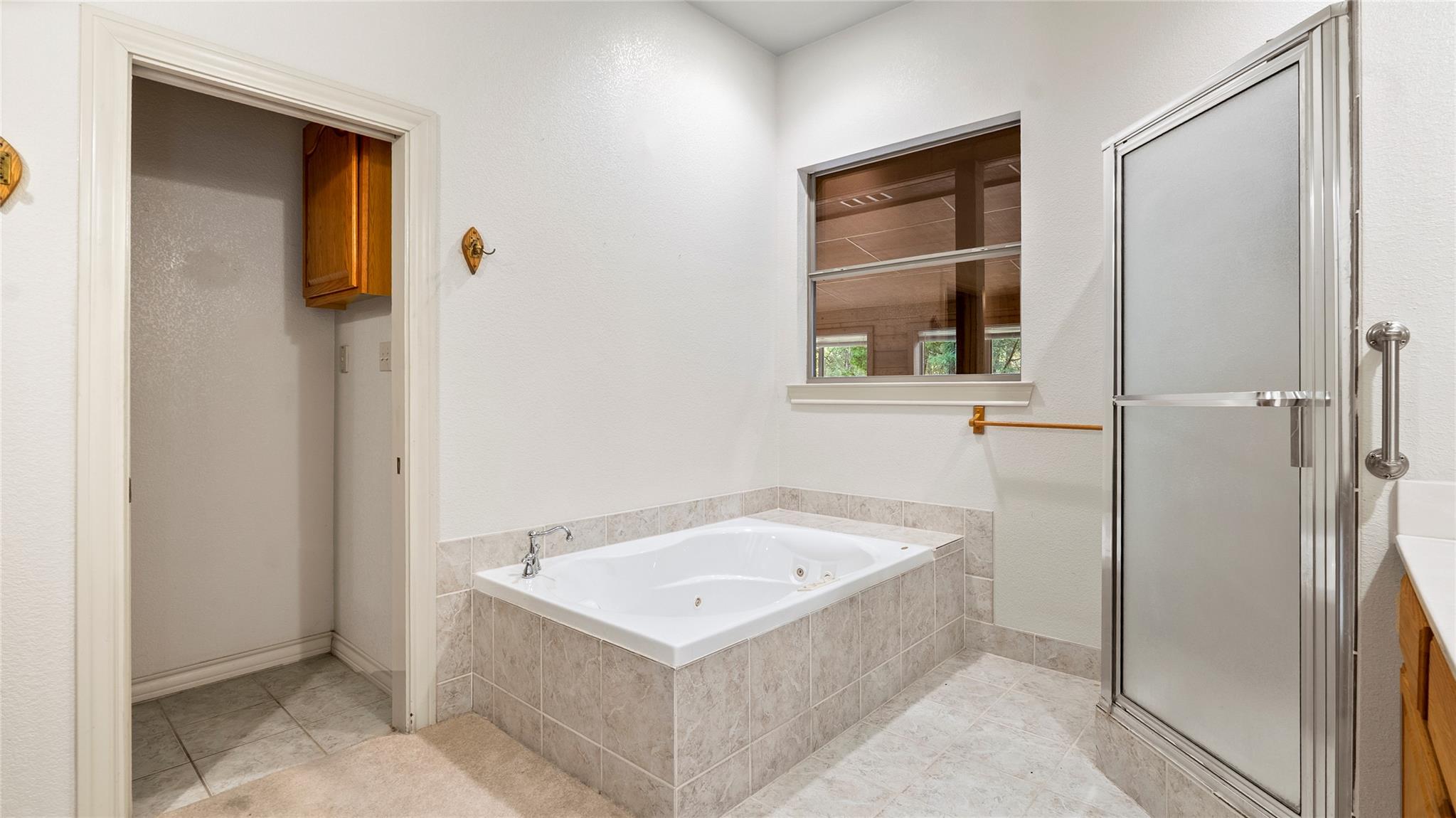 315 Arbors Circle Elgin TX 78621