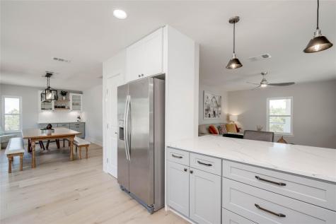 1805 Spring Valley Drive Dripping Springs TX 78620