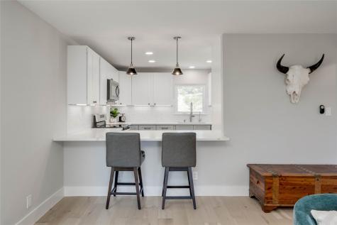 1805 Spring Valley Drive Dripping Springs TX 78620