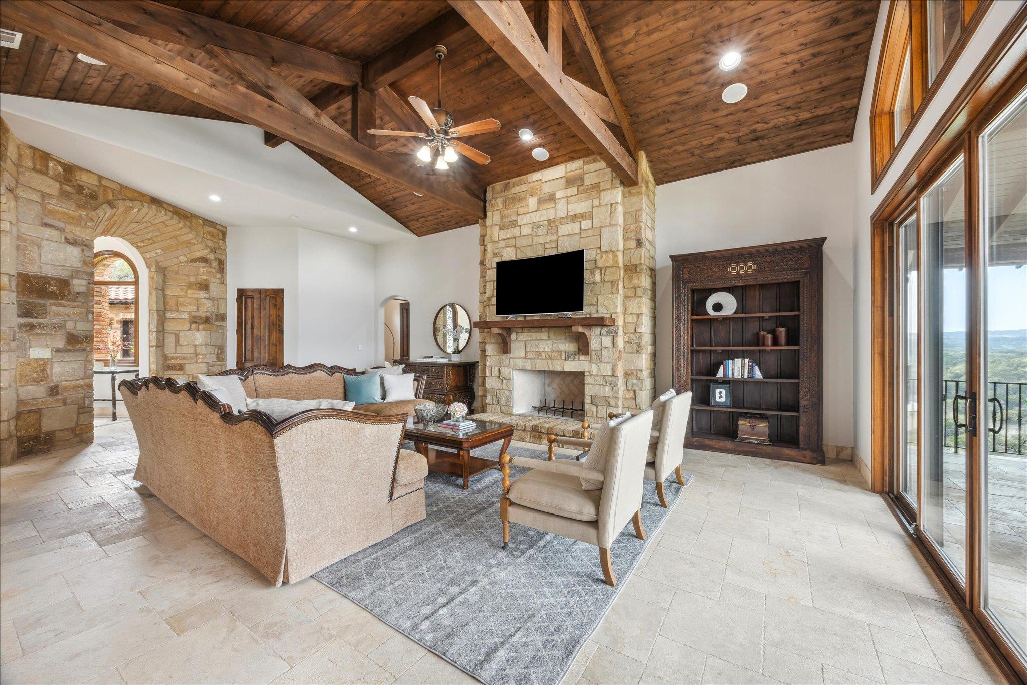 709 S Angel Light Drive Spicewood TX 78669