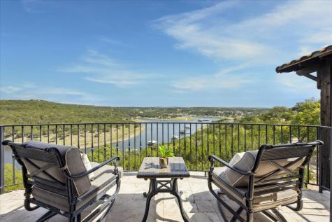 709 S Angel Light Drive Spicewood TX 78669