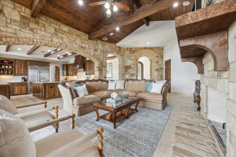 709 S Angel Light Drive Spicewood TX 78669