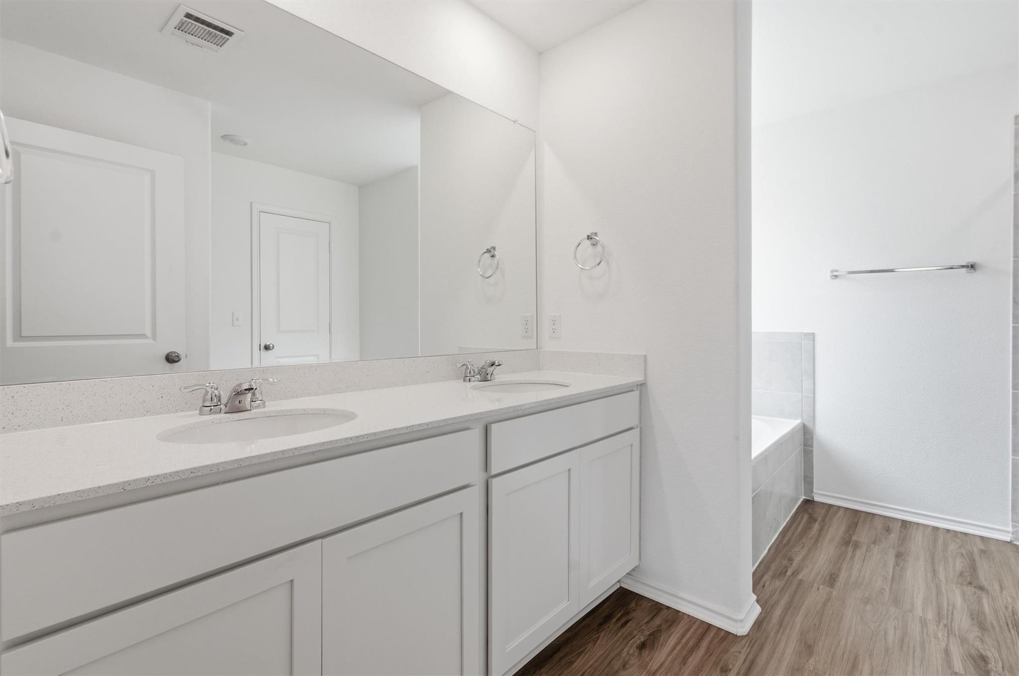 10525 Steinbeck Drive Austin TX 78747