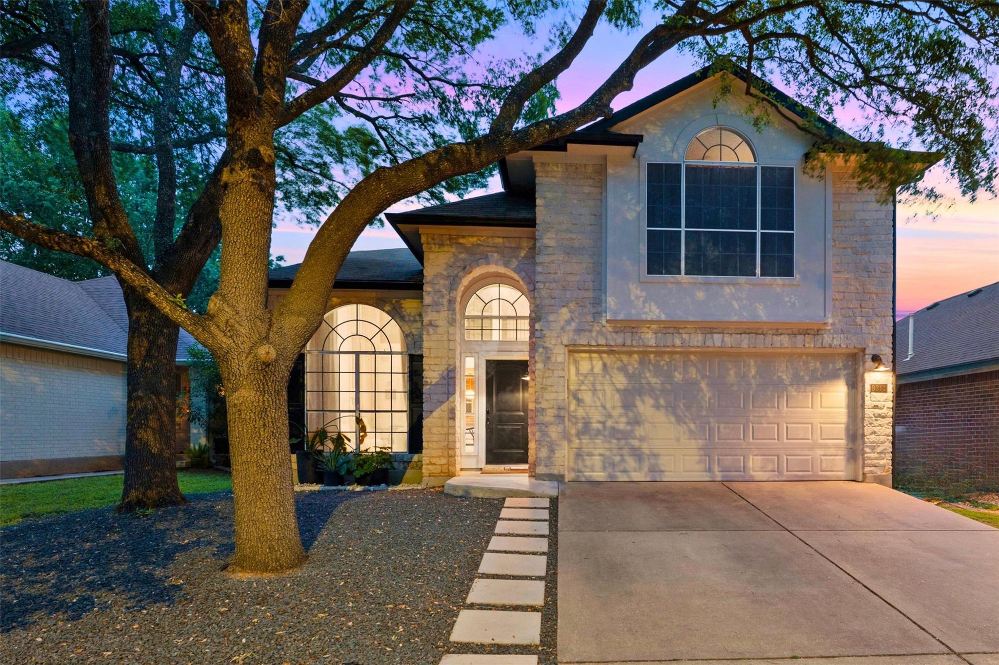 9313 Notches Drive Austin TX 78748