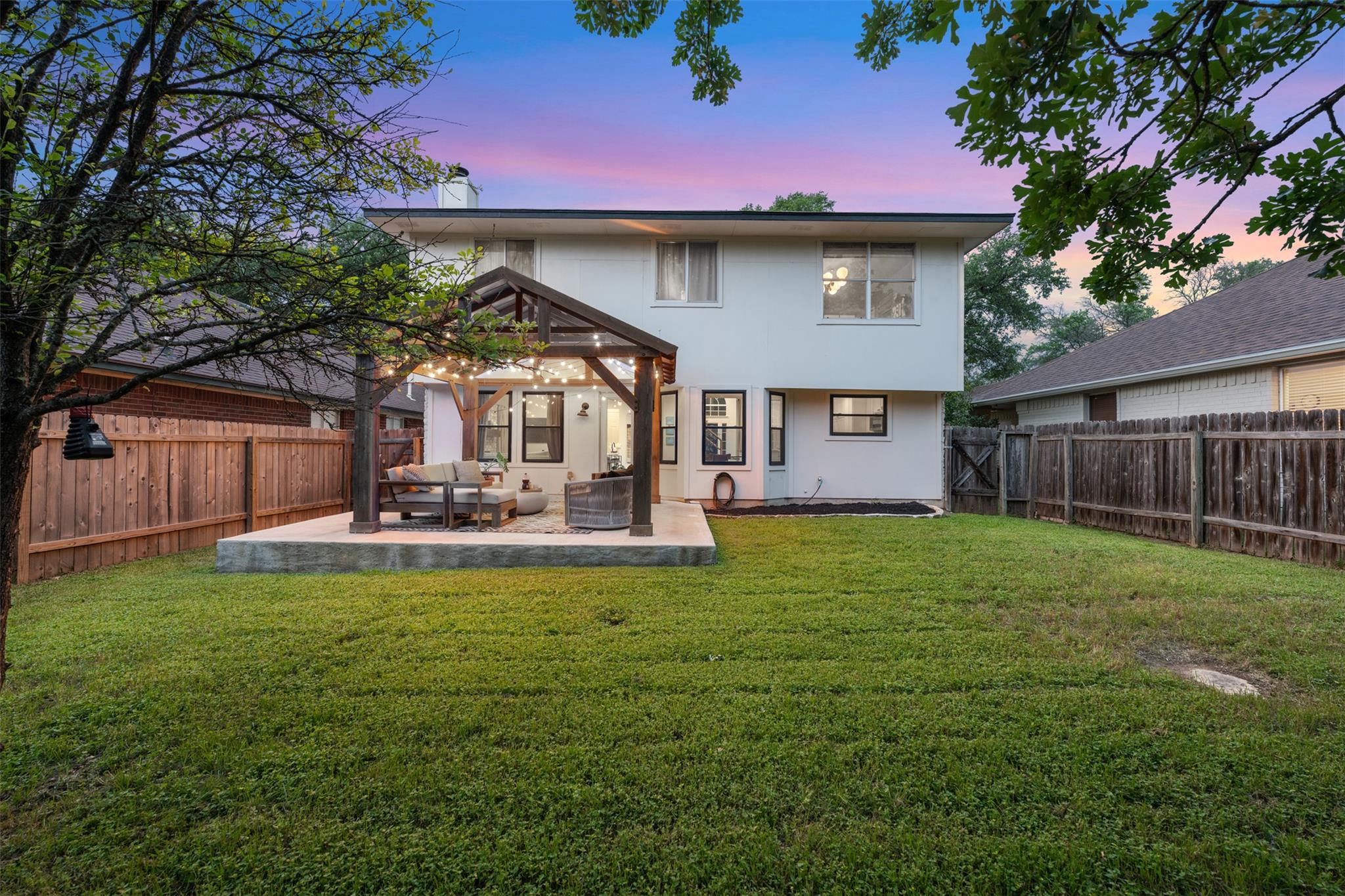 9313 Notches Drive Austin TX 78748