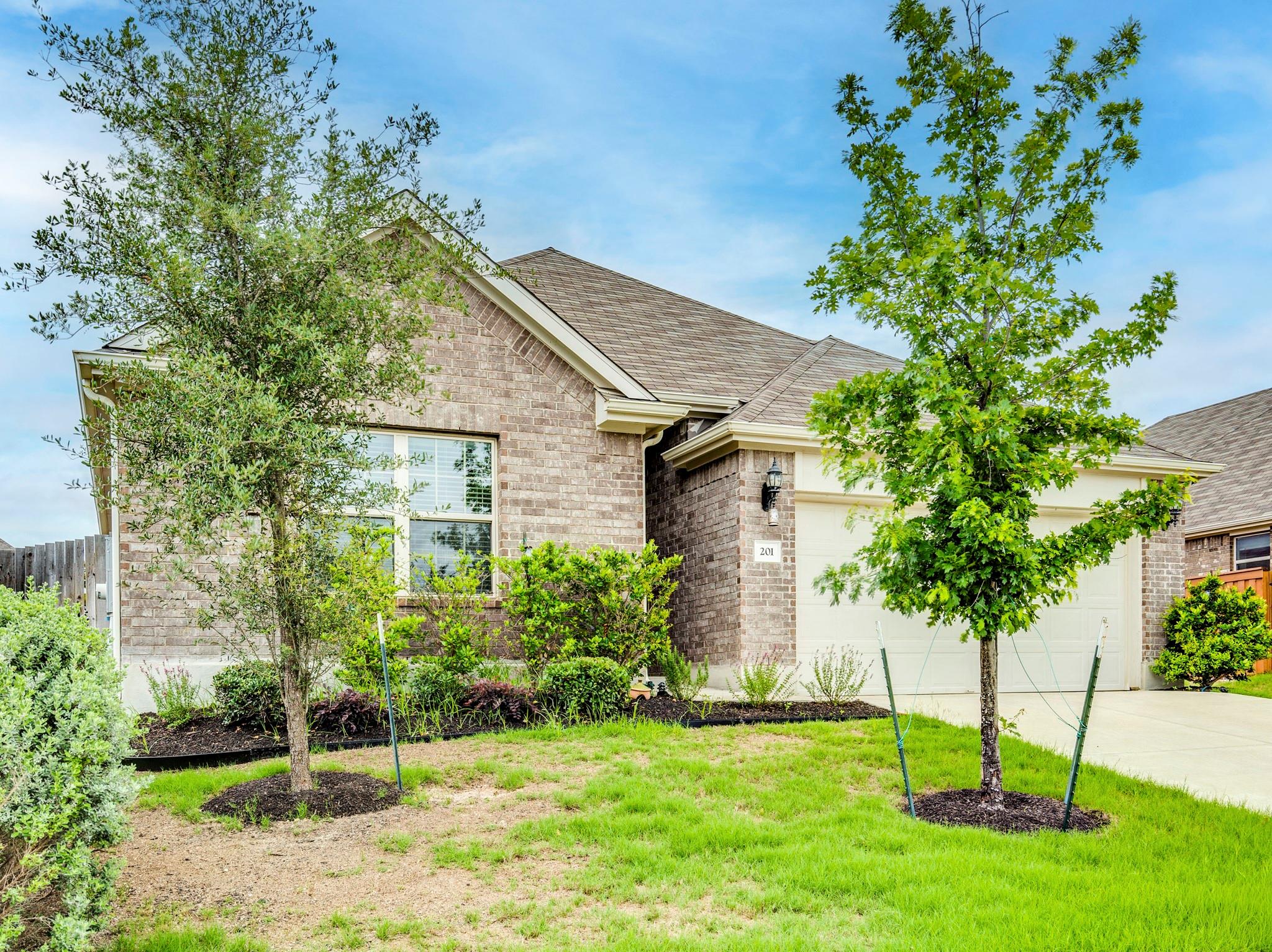 201 Oleander Loop Buda TX 78610