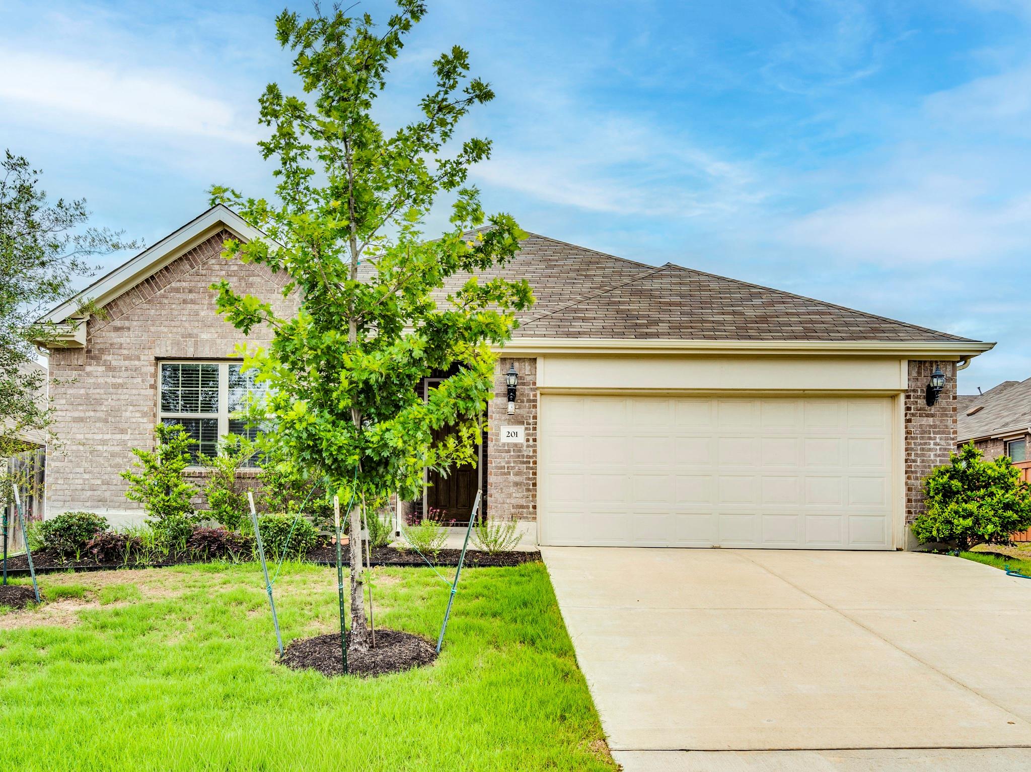 201 Oleander Loop Buda TX 78610