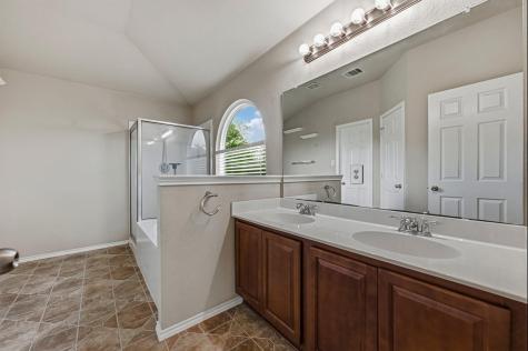 164 Regent Cove Kyle TX 78640