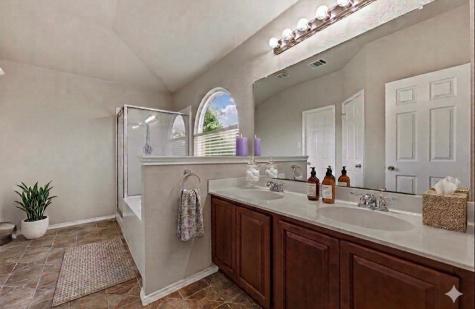 164 Regent Cove Kyle TX 78640