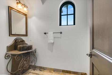 26804 Masters Parkway Spicewood TX 78669