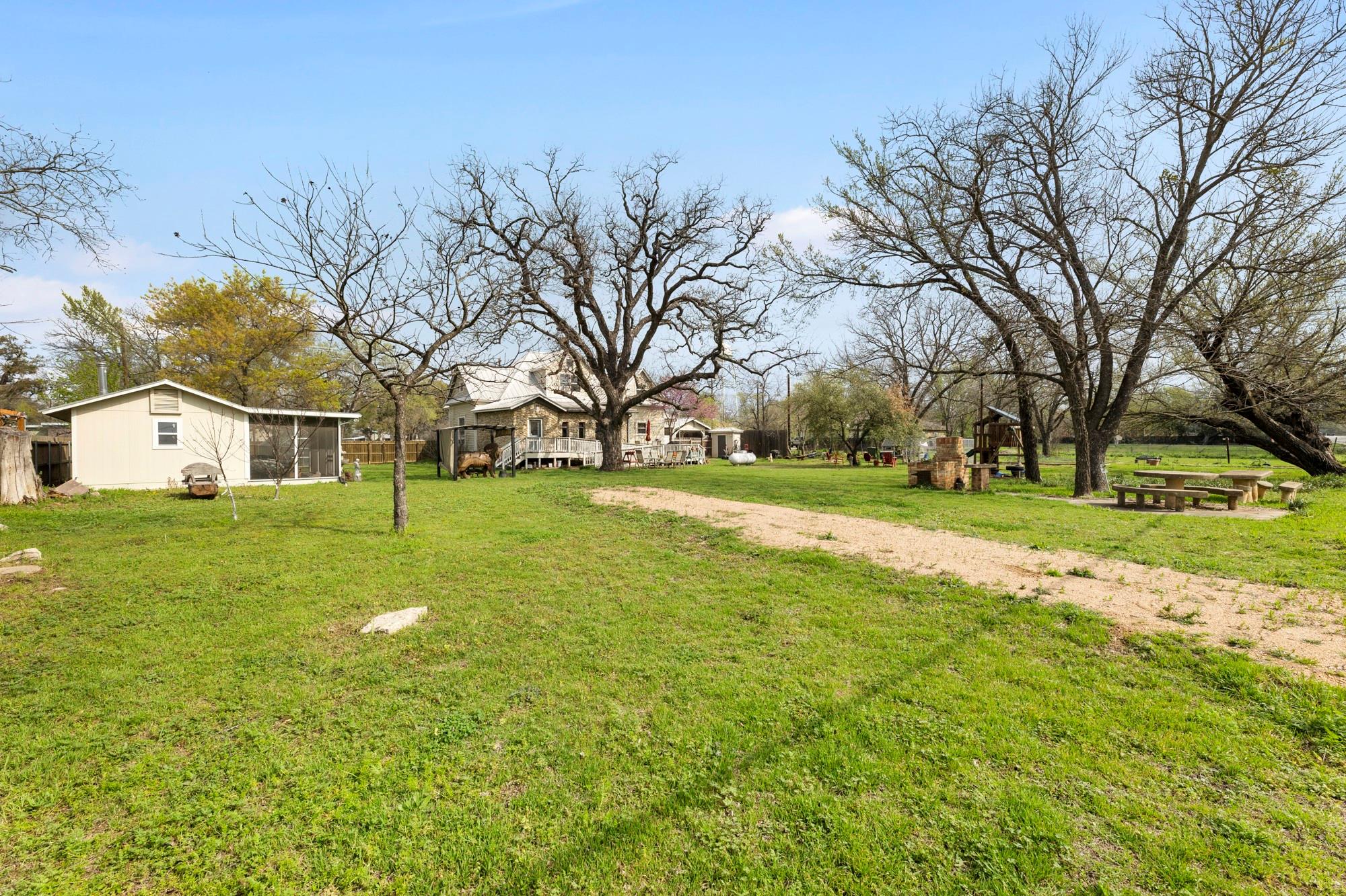 3303 Ranch Road 1869 Liberty Hill TX 78642
