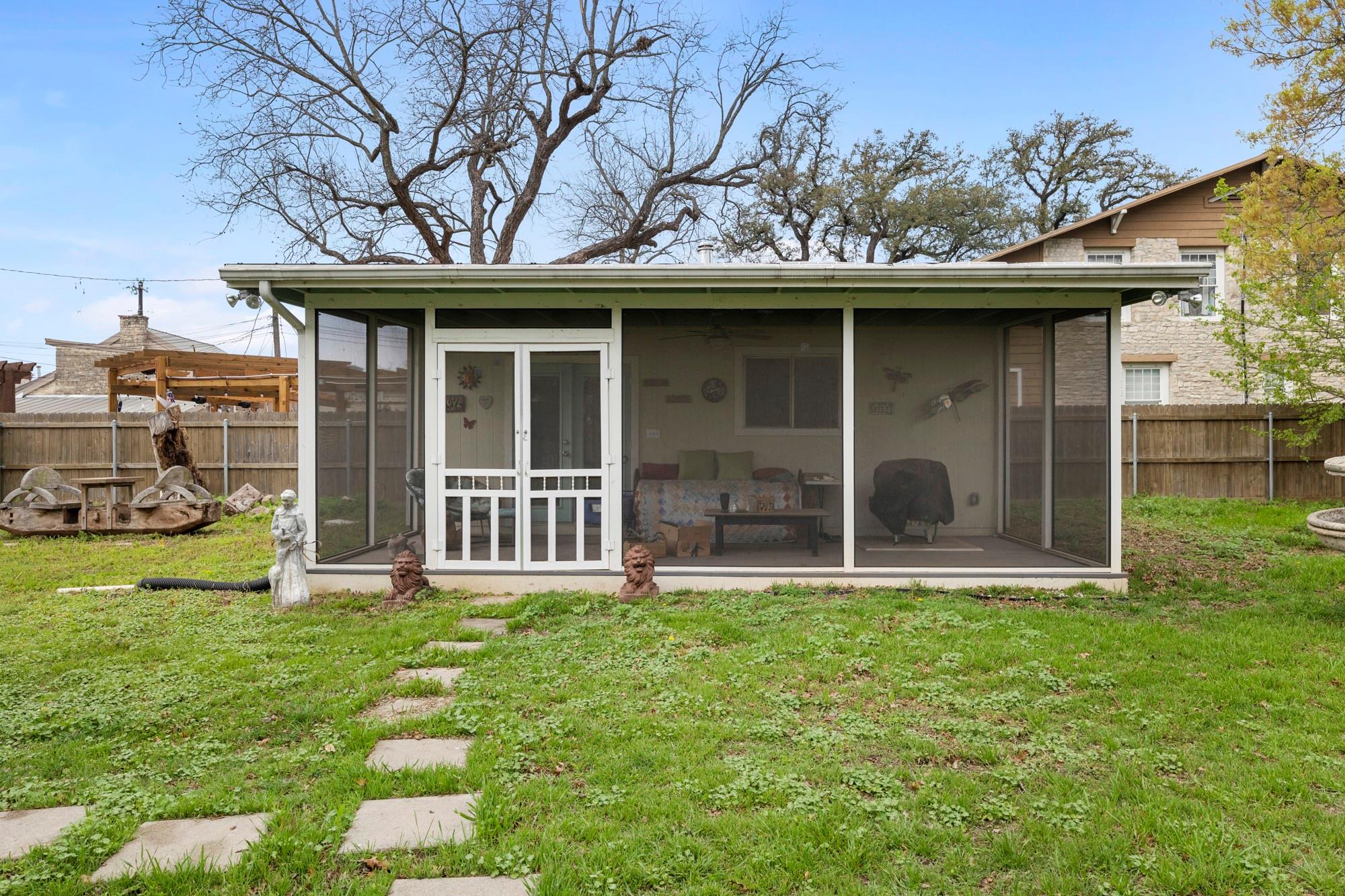 3303 Ranch Road 1869 Liberty Hill TX 78642