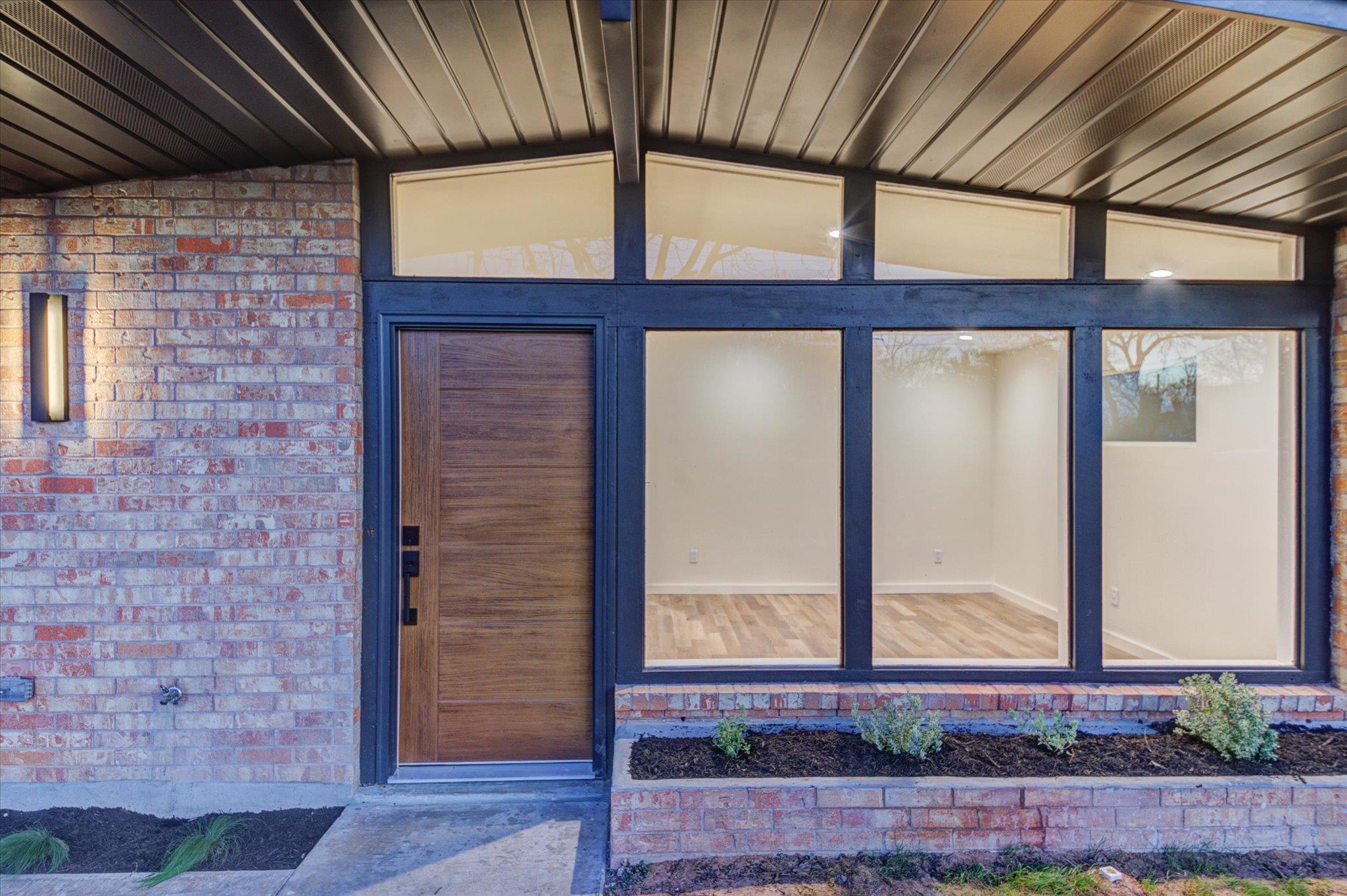 1719 Meander Drive Austin TX 78721