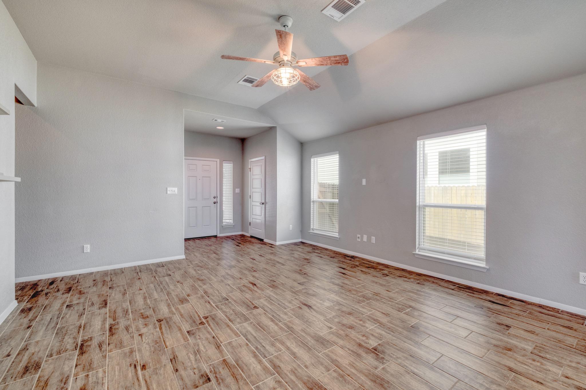 264 Gaida Loop Georgetown TX 78628